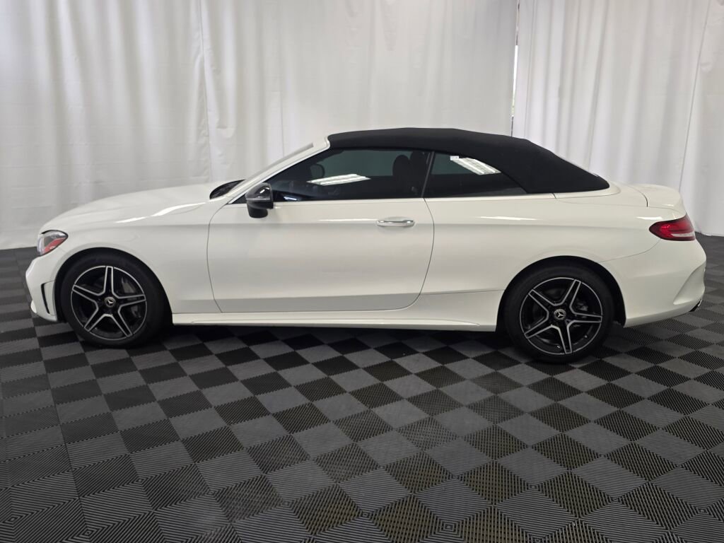 Used 2023 Mercedes-Benz C 300 4MATIC Cabriolet image 3