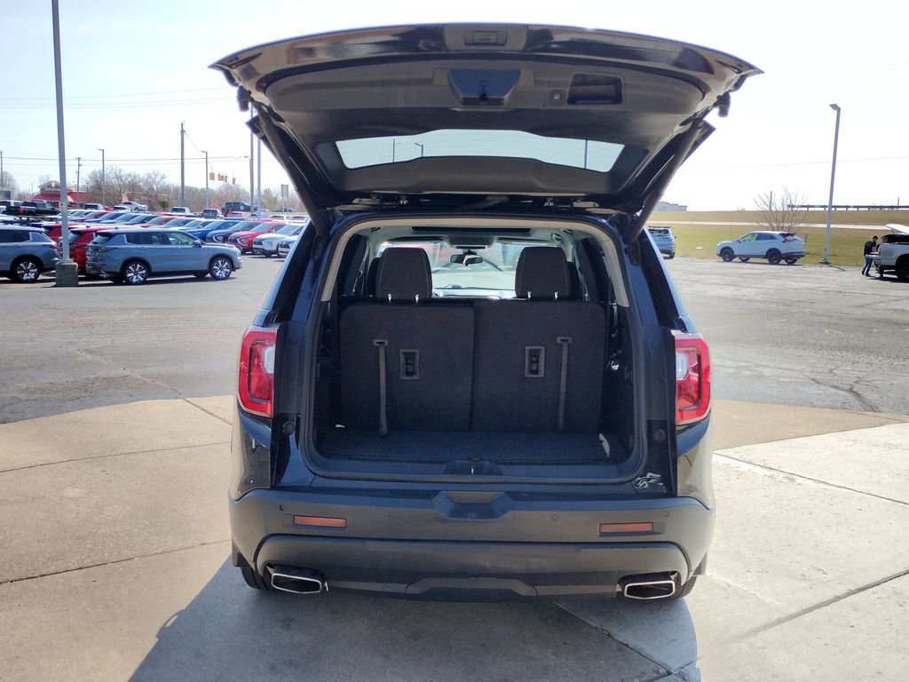 Used 2021 GMC Acadia SLE w/ GMC Pro Grade Package image 21