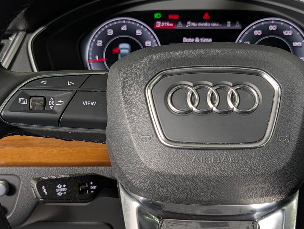 Used 2023 Audi Q5 2.0T Prestige image 38