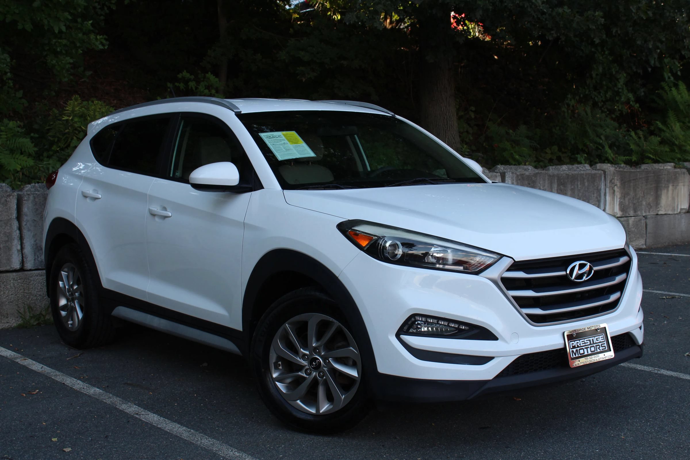 Used 2017 Hyundai Tucson SE w/ SE Popular Package 02 AWD/4WD image 4