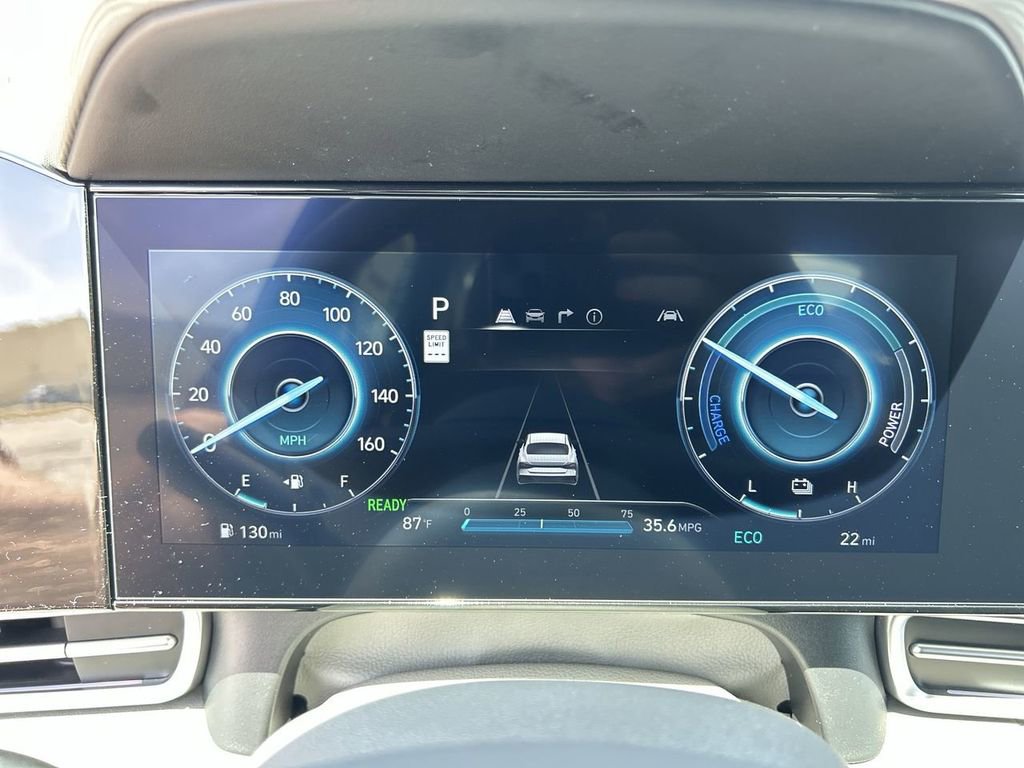 New 2025 Hyundai Elantra SEL image 29