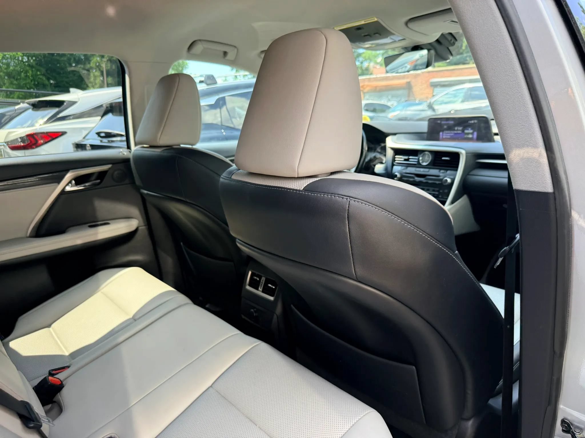 Used 2019 Lexus RX 350 AWD w/ Accessory Package image 23