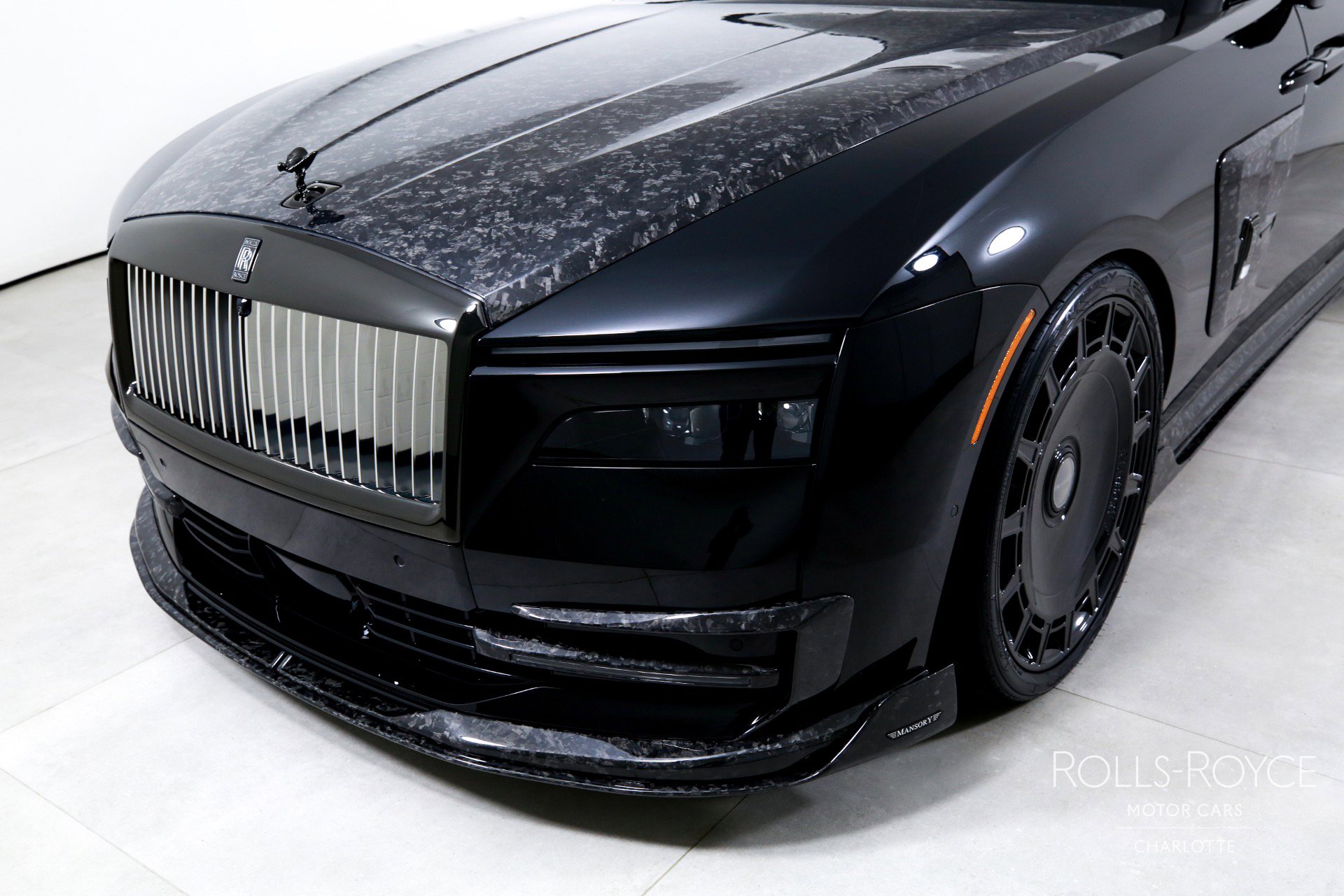 Used 2025 Rolls-Royce Spectre Black Badge w/ Spectre Enhancement Package image 36