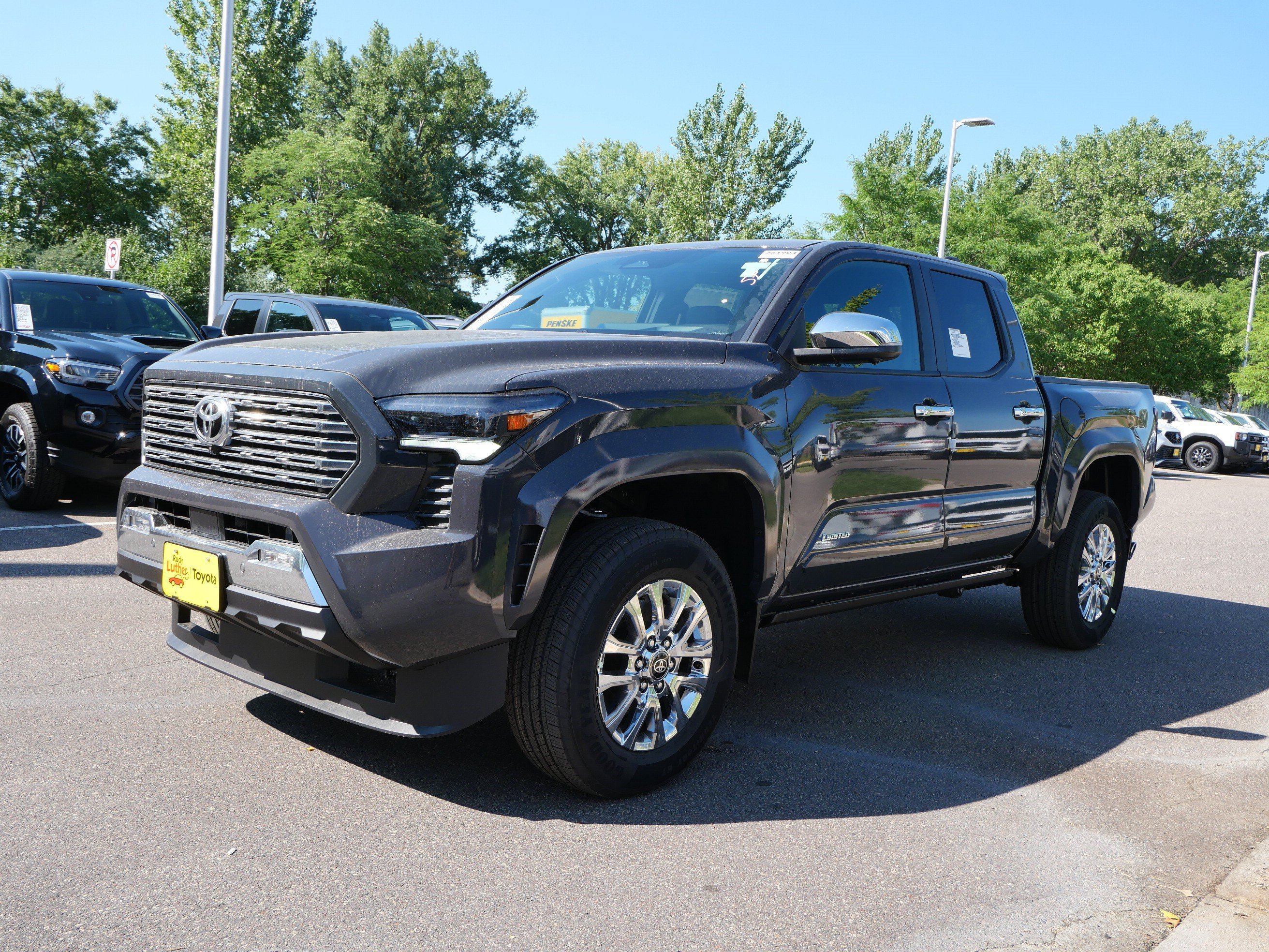 New 2026 Toyota Tacoma Limited w/ Tow Tech Package AWD/4WD image 4