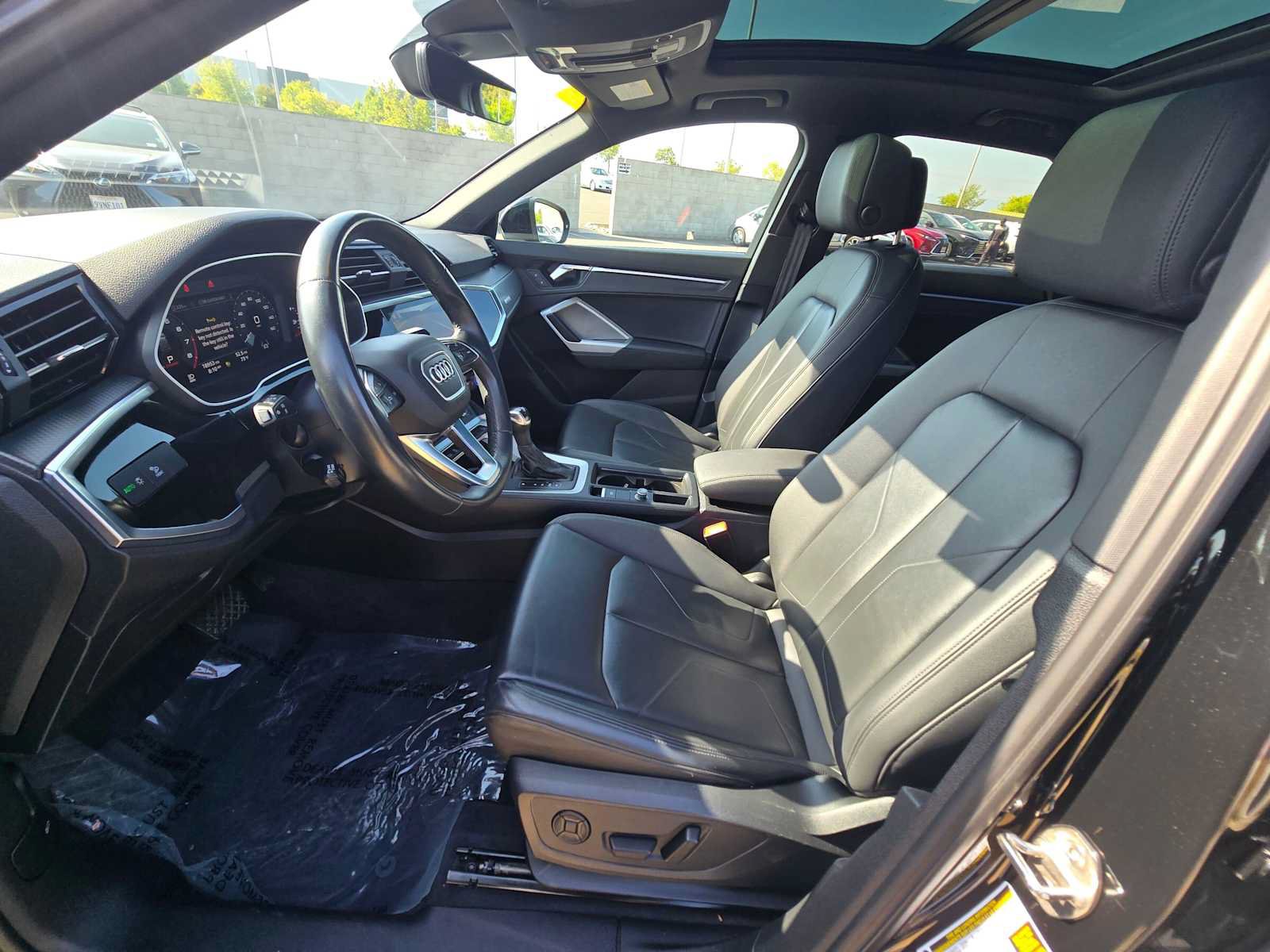 Used 2024 Audi Q3 2.0T Premium Plus AWD/4WD image 23