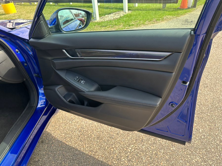 Used 2020 Honda Accord Sport image 10