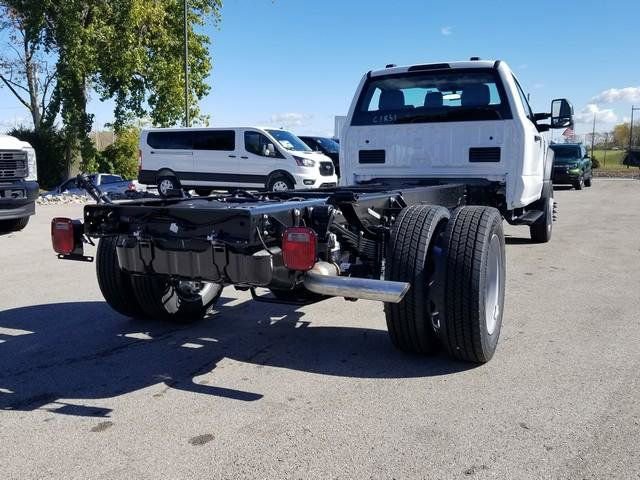 New 2026 Ford F550 2WD Regular Cab Super Duty image 3