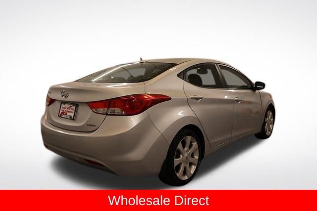Used 2013 Hyundai Elantra Limited FWD image 2