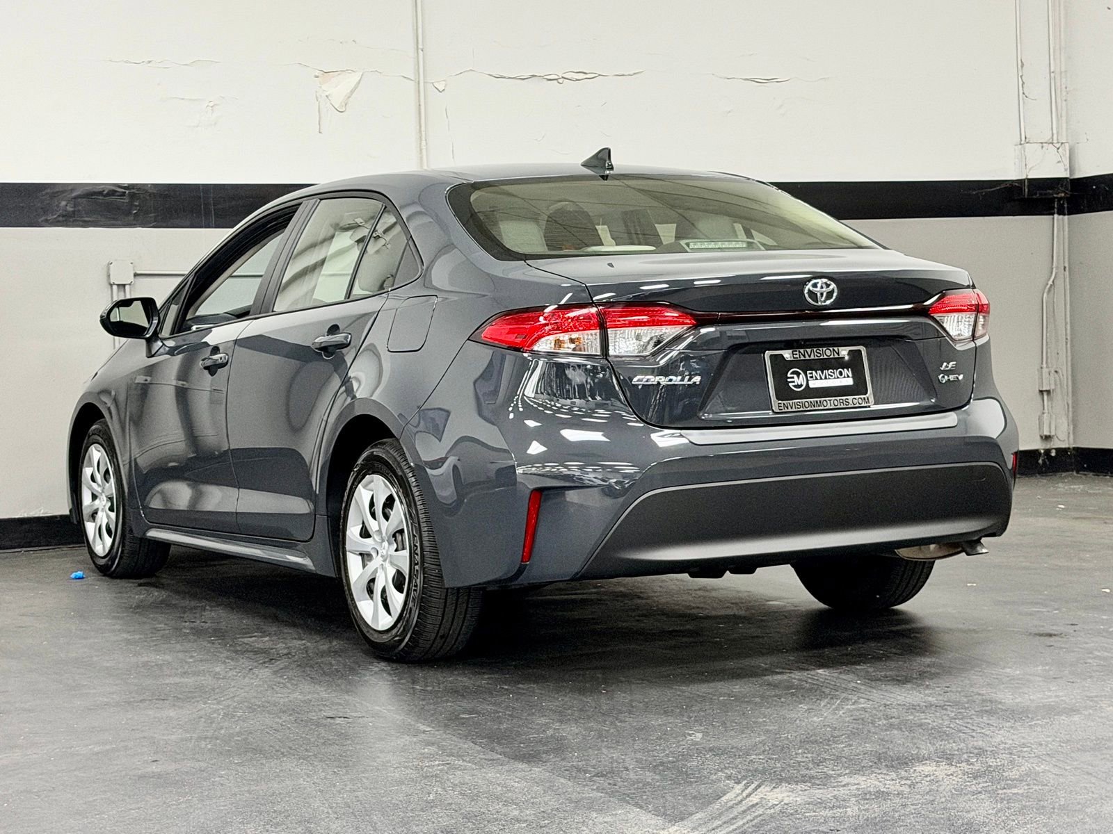 Used 2026 Toyota Corolla LE image 10