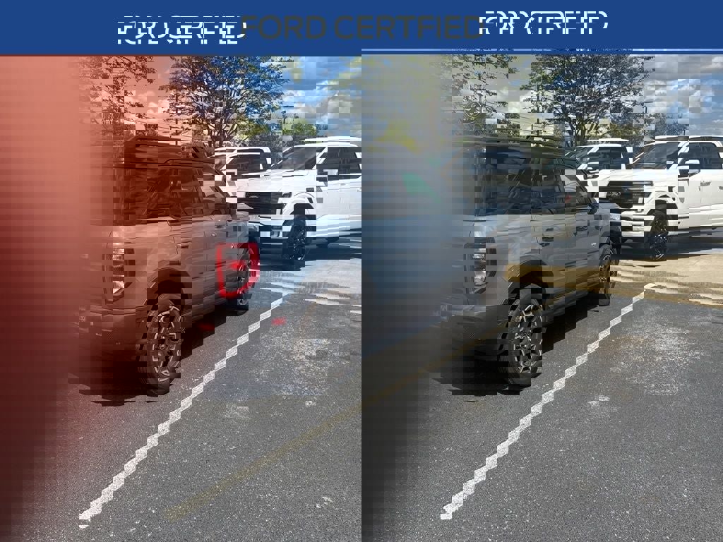 Used 2025 Ford Bronco Sport Outer Banks w/ Outer Banks Tech Package+ image 3