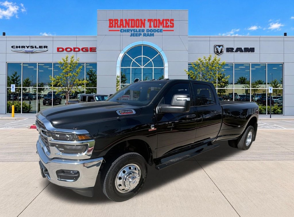 Certified 2026 RAM 3500 Tradesman AWD/4WD image 1