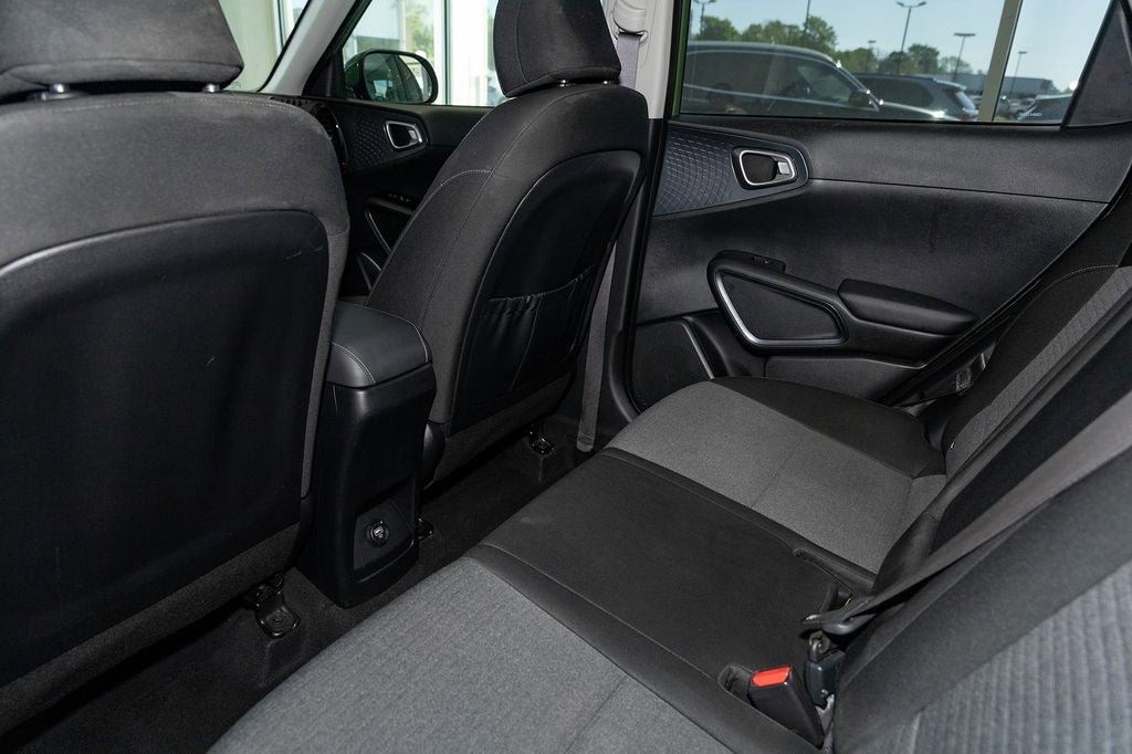 Used 2022 Kia Soul EX FWD image 9