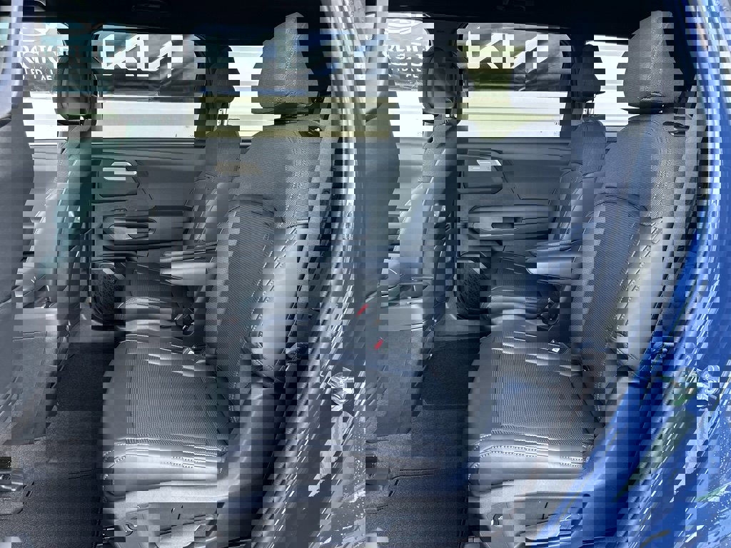 New 2027 Kia Telluride S image 12