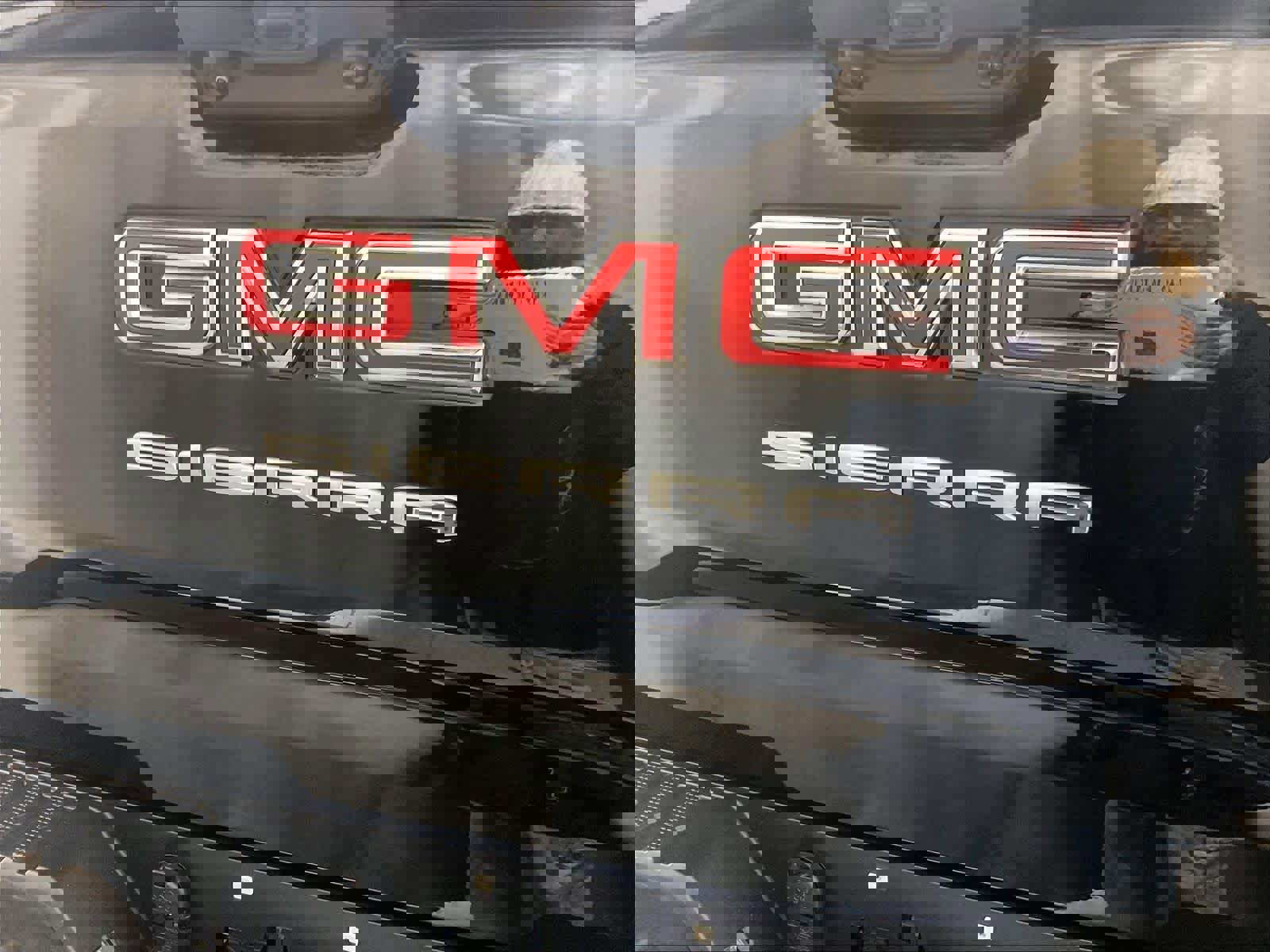 Used 2024 GMC Sierra 1500 Elevation image 27