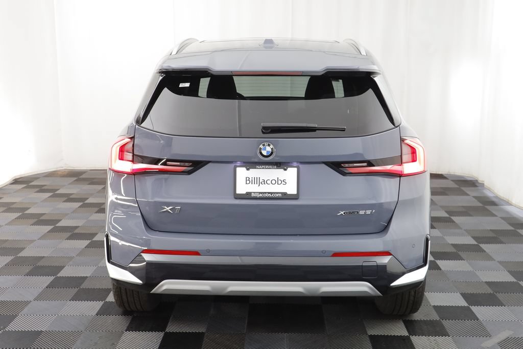 New 2026 BMW X1 xDrive28i w/ Technology Package AWD/4WD image 17