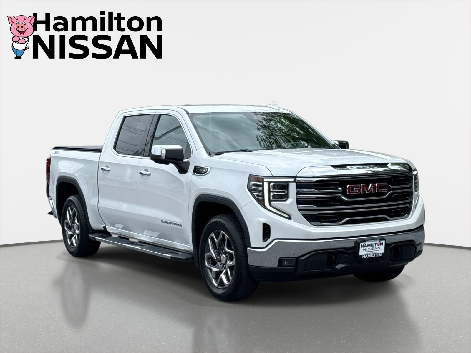 Used 2023 GMC Sierra 1500 SLT w/ SLT Premium Package AWD/4WD image 1