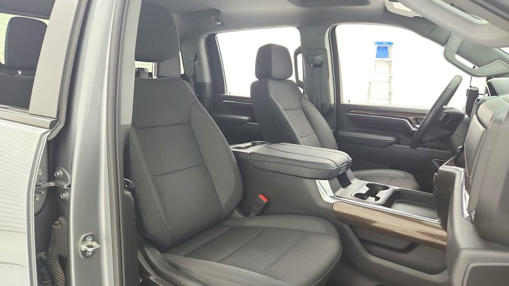 Used 2024 Chevrolet Silverado 2500 LT w/ Texas Edition AWD/4WD image 34