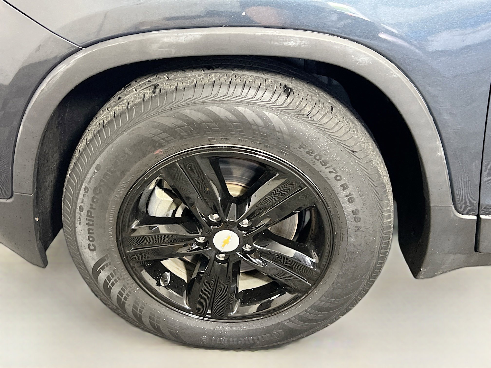 Used 2021 Chevrolet Trax LS w/ Tint and Cruise Package image 13