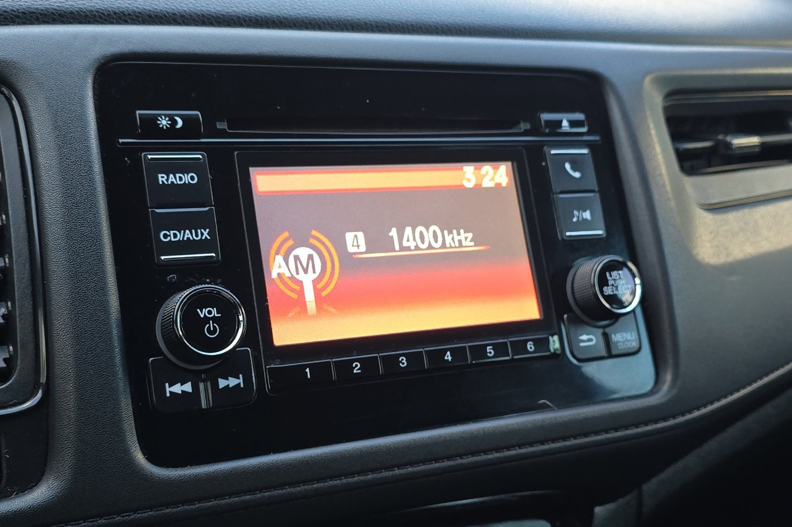 Used 2016 Honda HR-V LX image 24