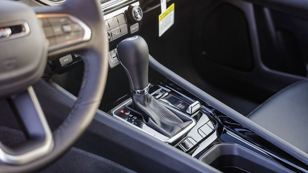 New 2026 Jeep Compass Latitude AWD/4WD image 20