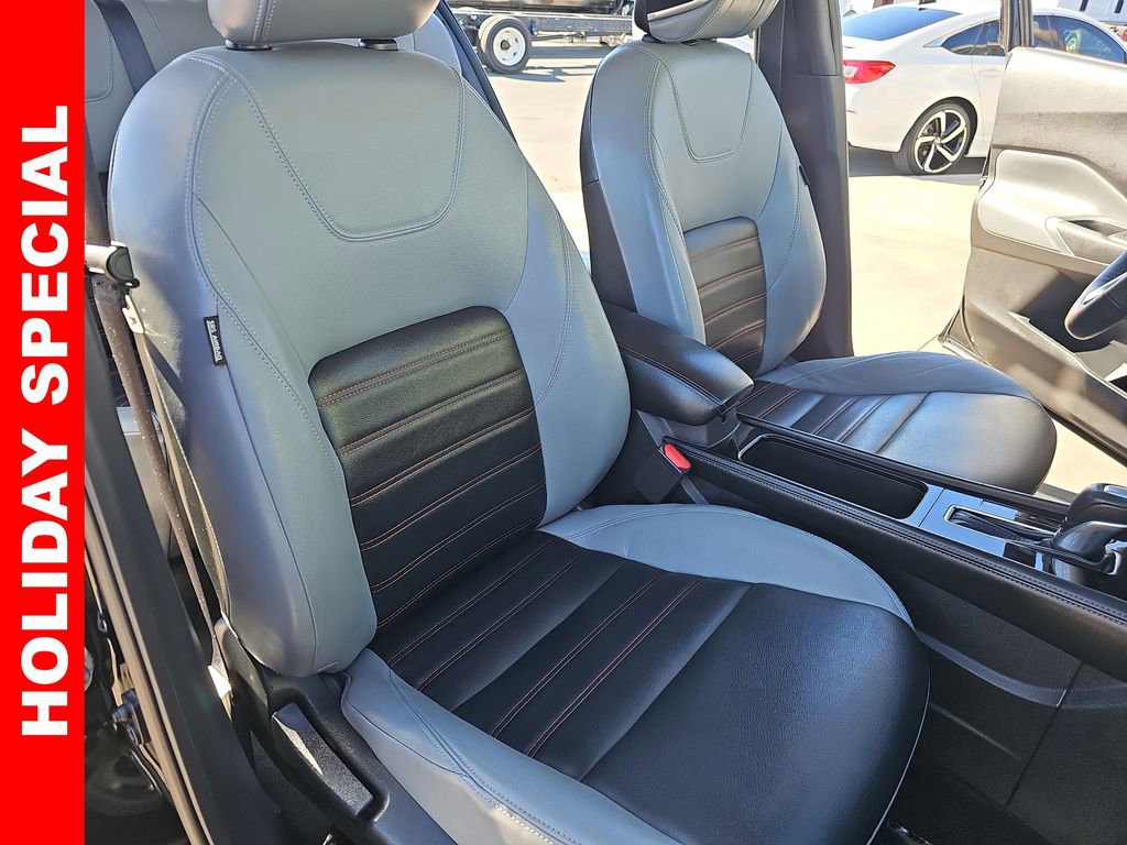 Used 2021 Nissan Kicks SR w/ SR Premium Package image 10