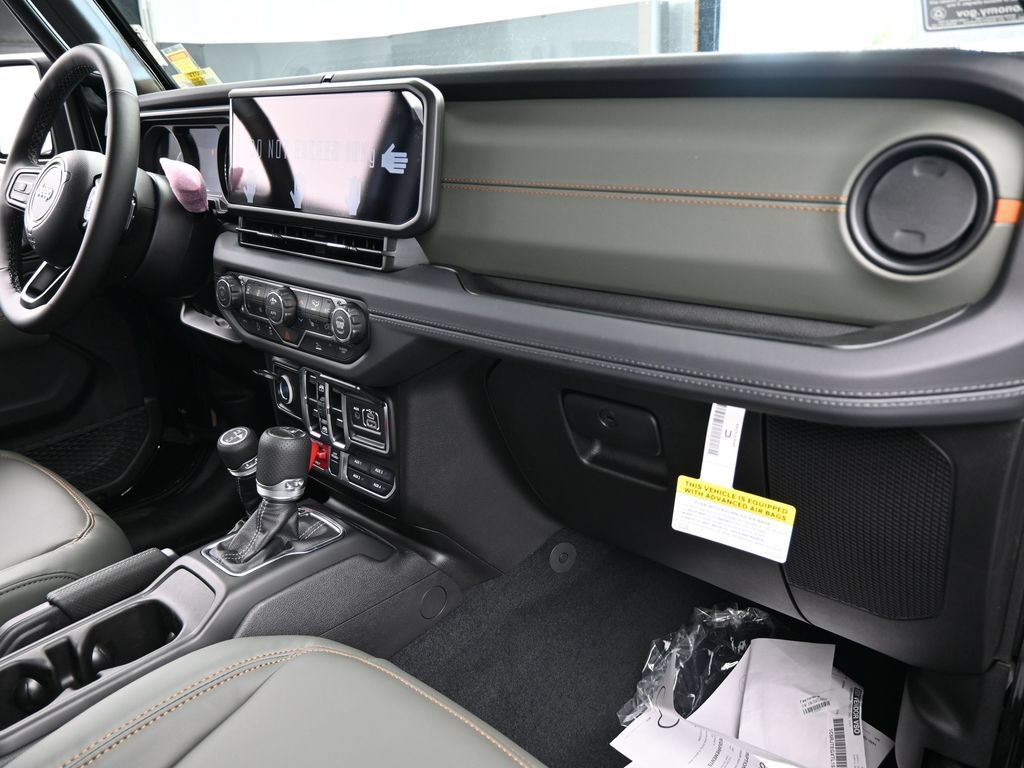 New 2026 Jeep Gladiator Mojave AWD/4WD image 40