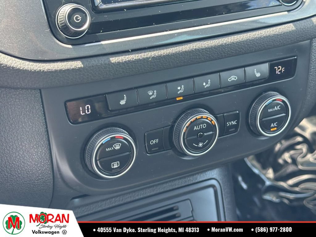 Used 2016 Volkswagen Tiguan SEL FWD image 30
