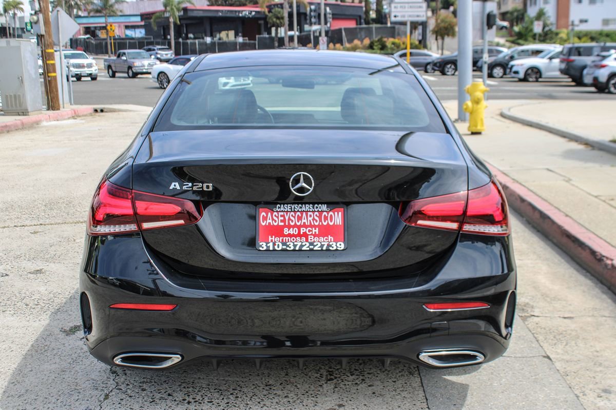 Used 2022 Mercedes-Benz A 220 image 4