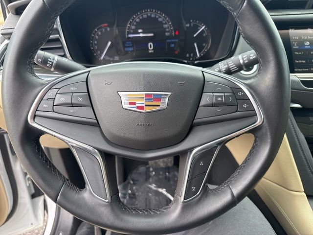 Used 2018 Cadillac XT5 FWD image 21