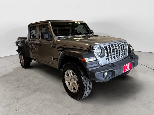 Used 2020 Jeep Gladiator Sport w/ Quick Order Package 24S AWD/4WD image 8