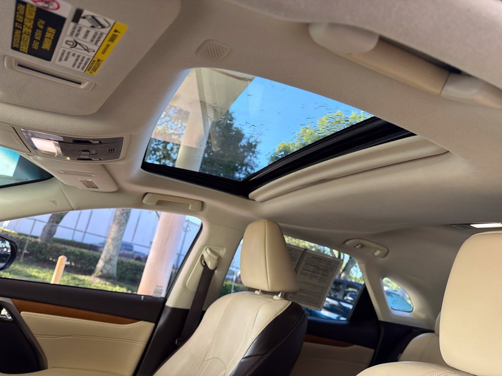 Used 2018 Lexus RX 350 AWD w/ Premium Package image 19