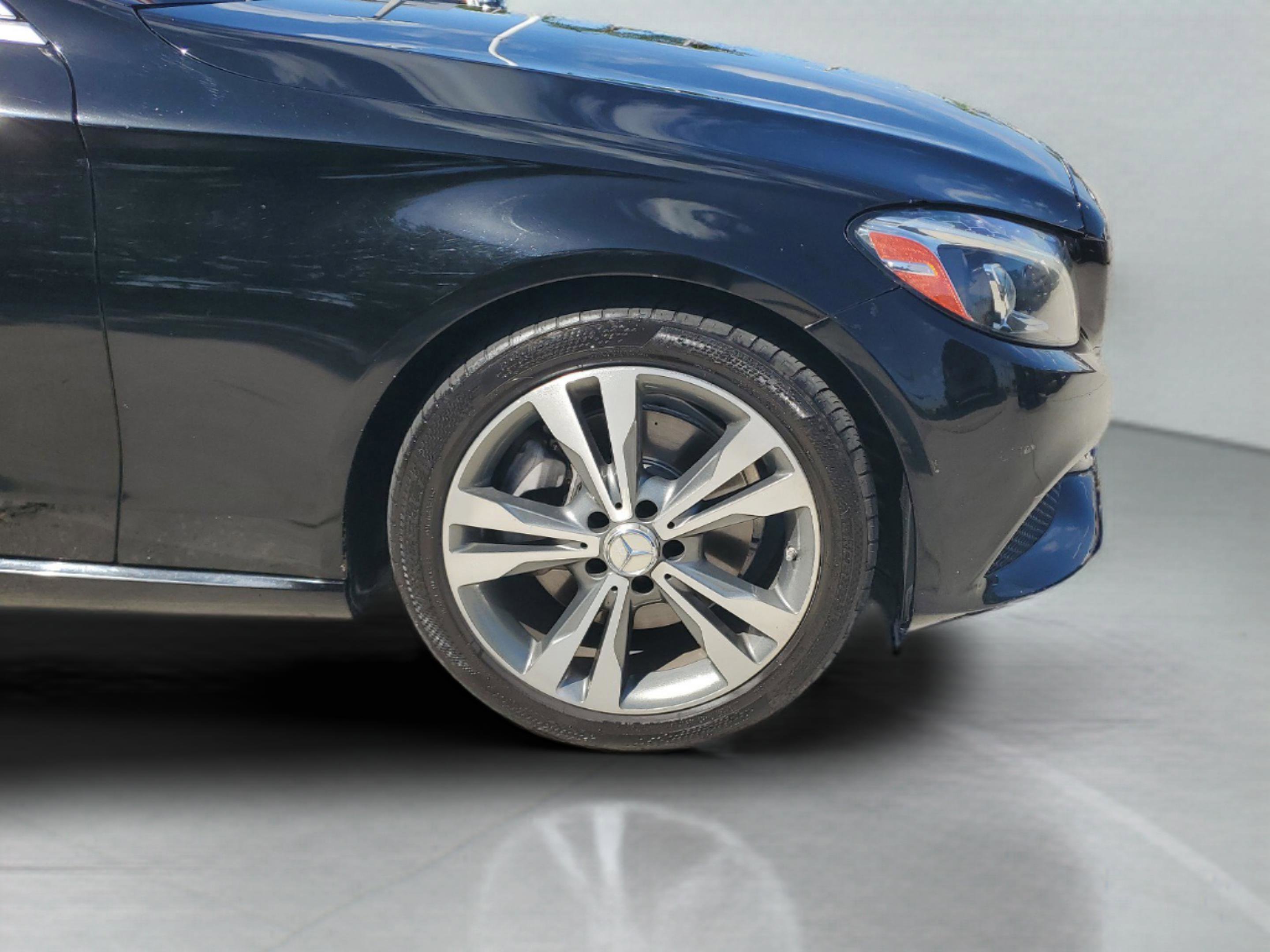 Used 2018 Mercedes-Benz C 300 Cabriolet image 28