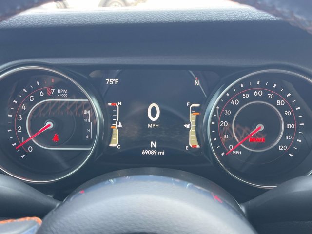 Certified 2021 Jeep Gladiator Mojave AWD/4WD image 33