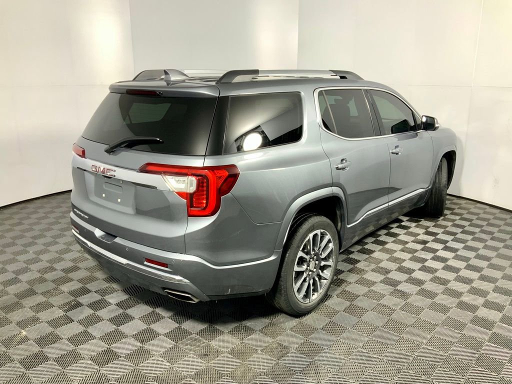 Used 2020 GMC Acadia Denali w/ Technology Package image 16
