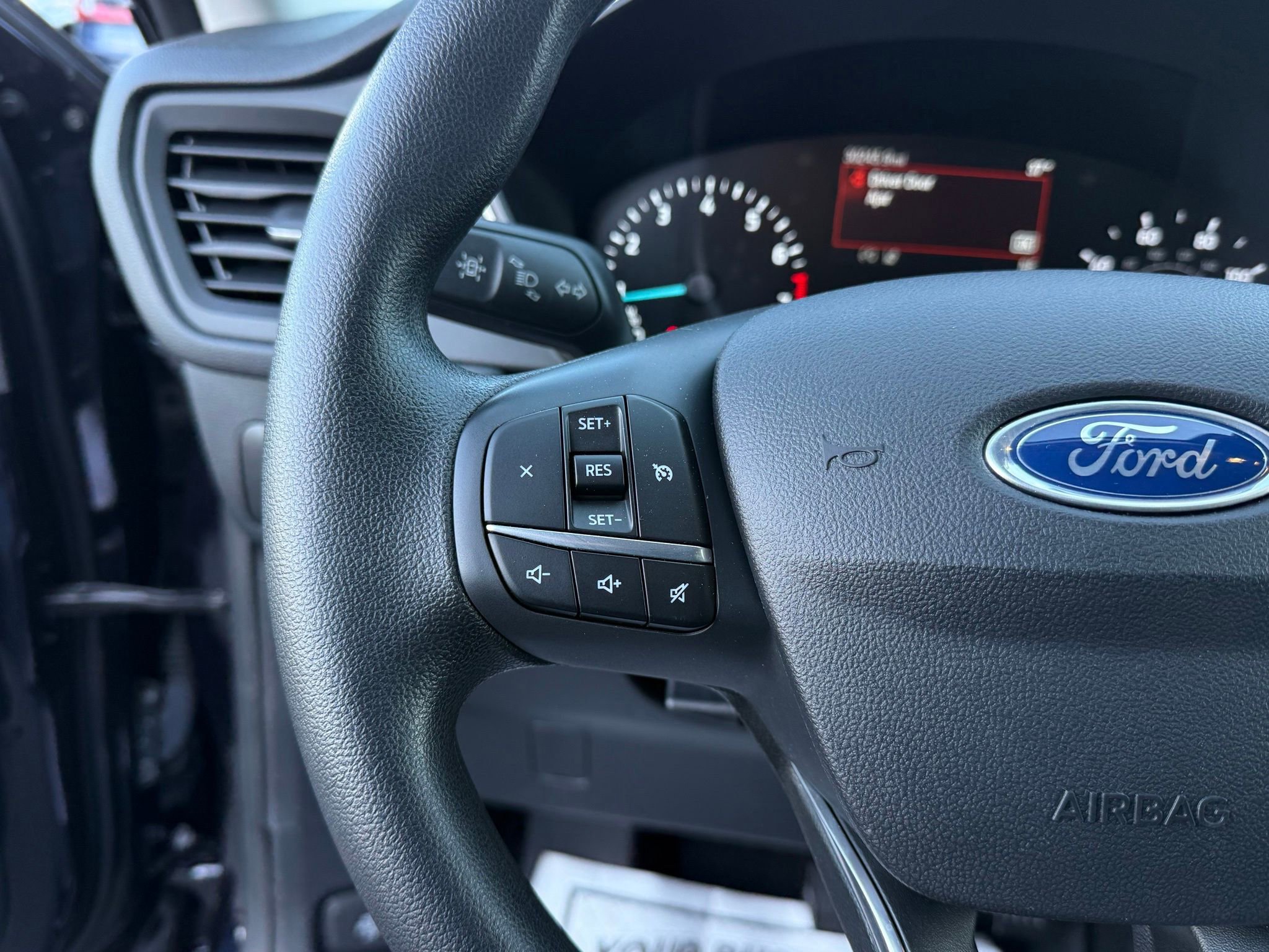 Used 2021 Ford Escape SE image 42