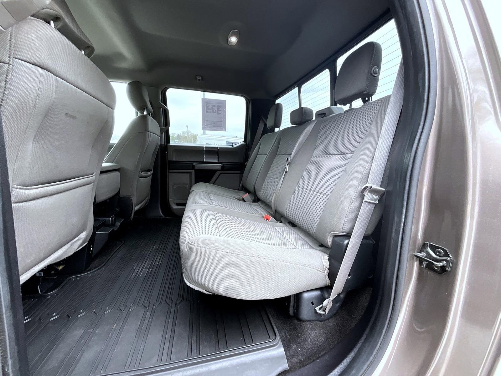 Used 2018 Ford F150 XLT w/ Equipment Group 302A Luxury AWD/4WD image 21