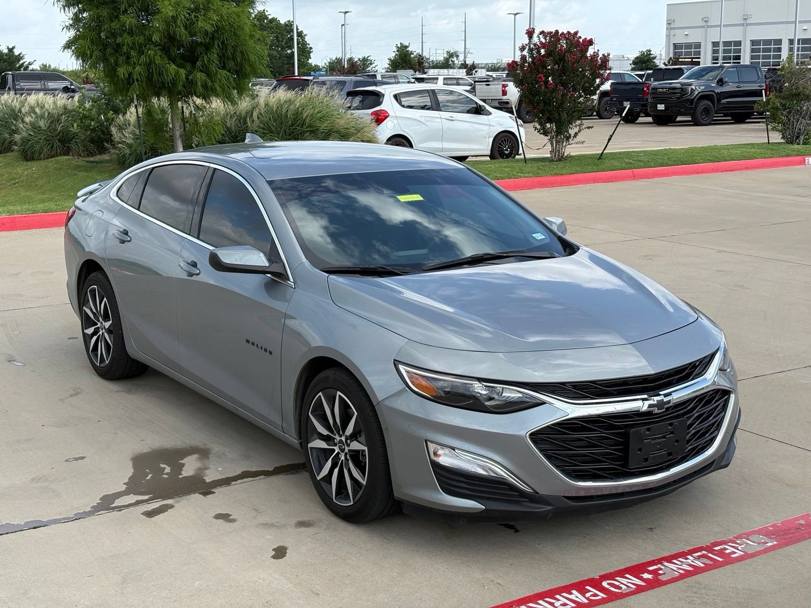 Used 2025 Chevrolet Malibu RS FWD image 10