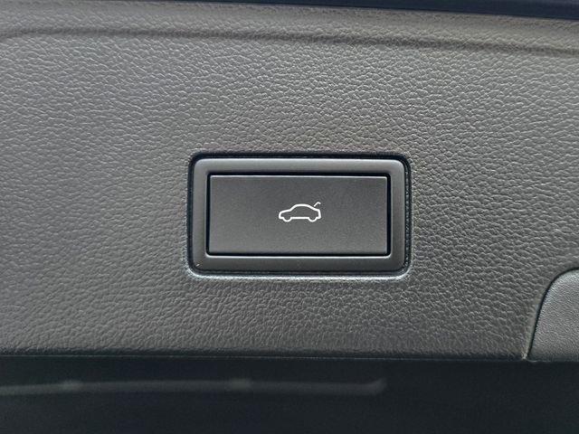 Used 2024 Volkswagen Atlas Cross Sport SEL Premium R-Line image 32