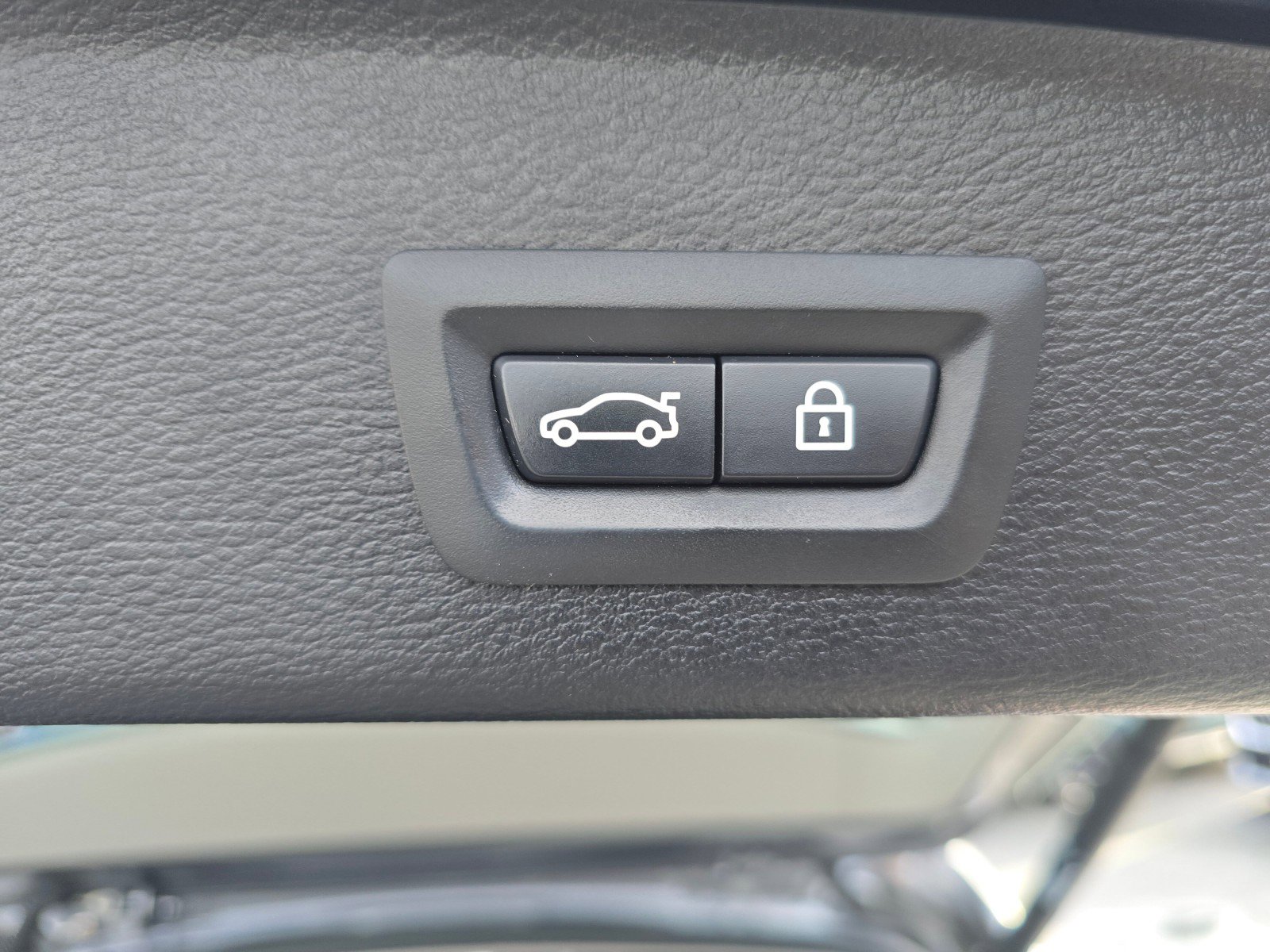 Used 2016 BMW X3 xDrive28i image 17