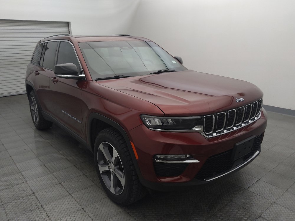 Used 2023 Jeep Grand Cherokee 4WD 4xe w/ Luxury Tech Group II image 13