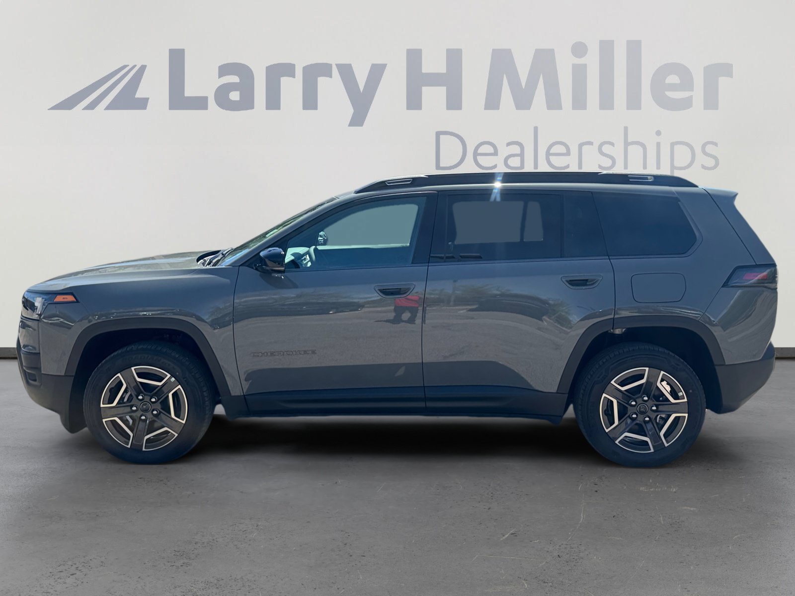New 2026 Jeep Cherokee Limited AWD/4WD image 2
