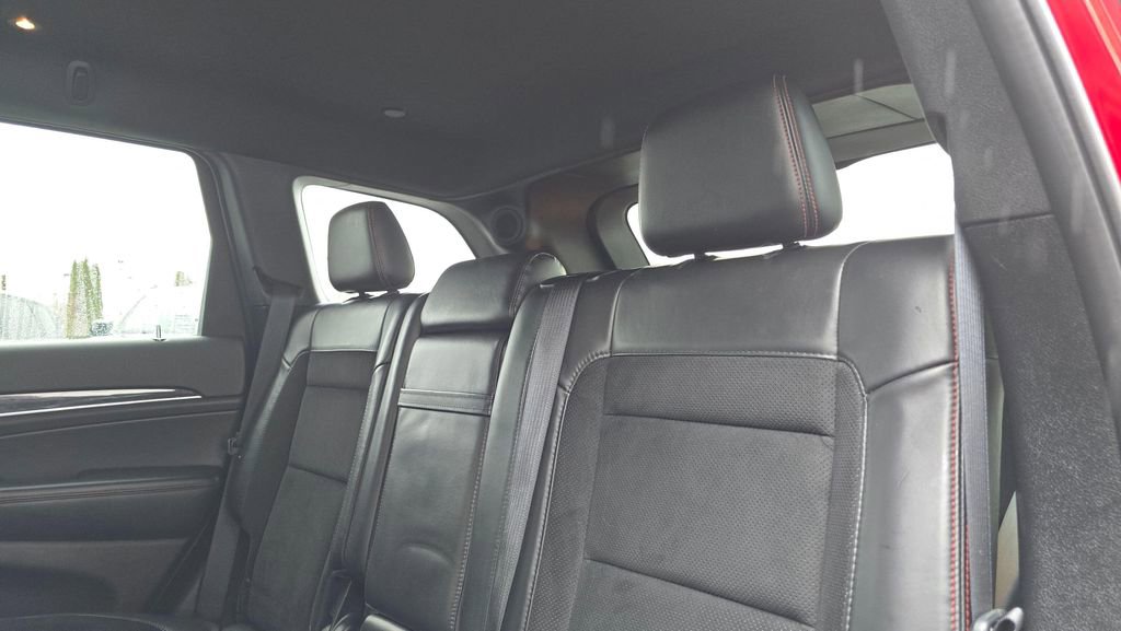 Used 2018 Jeep Grand Cherokee Trailhawk image 17