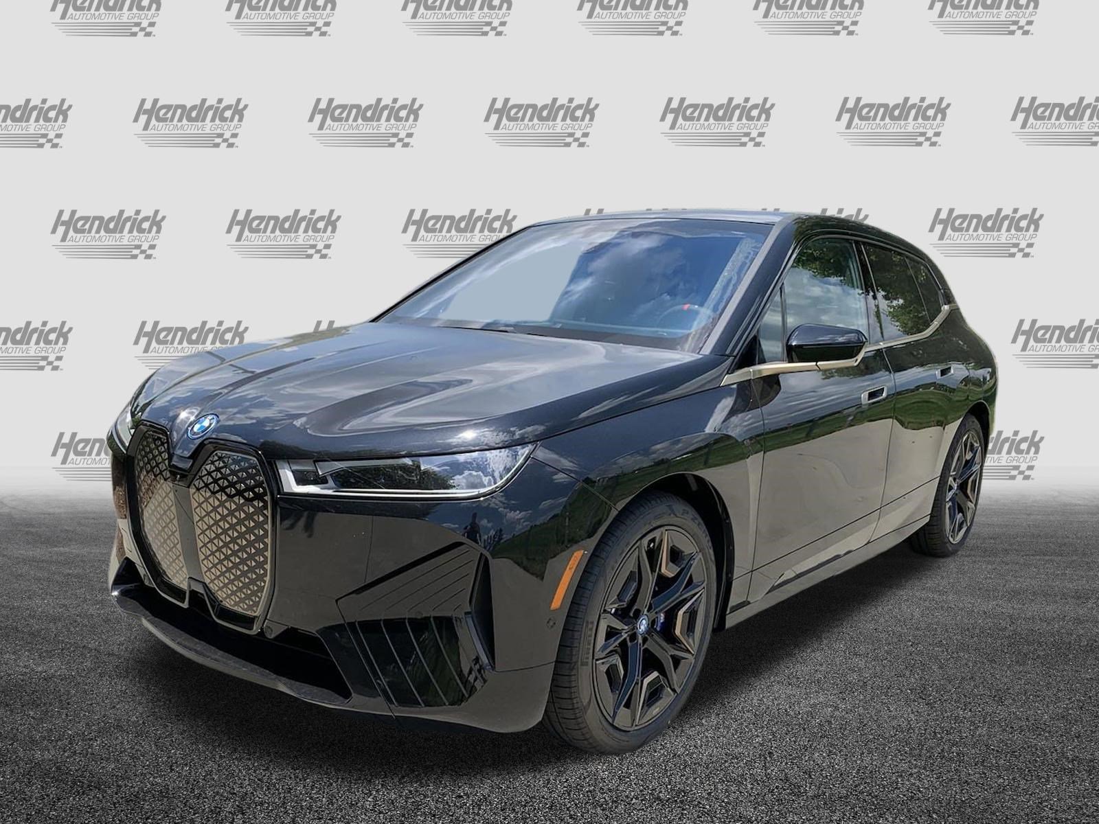 Used 2025 BMW iX M60 AWD/4WD image 5