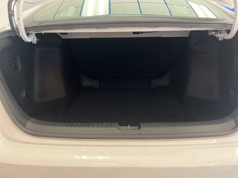 Used 2023 Honda Accord LX image 8