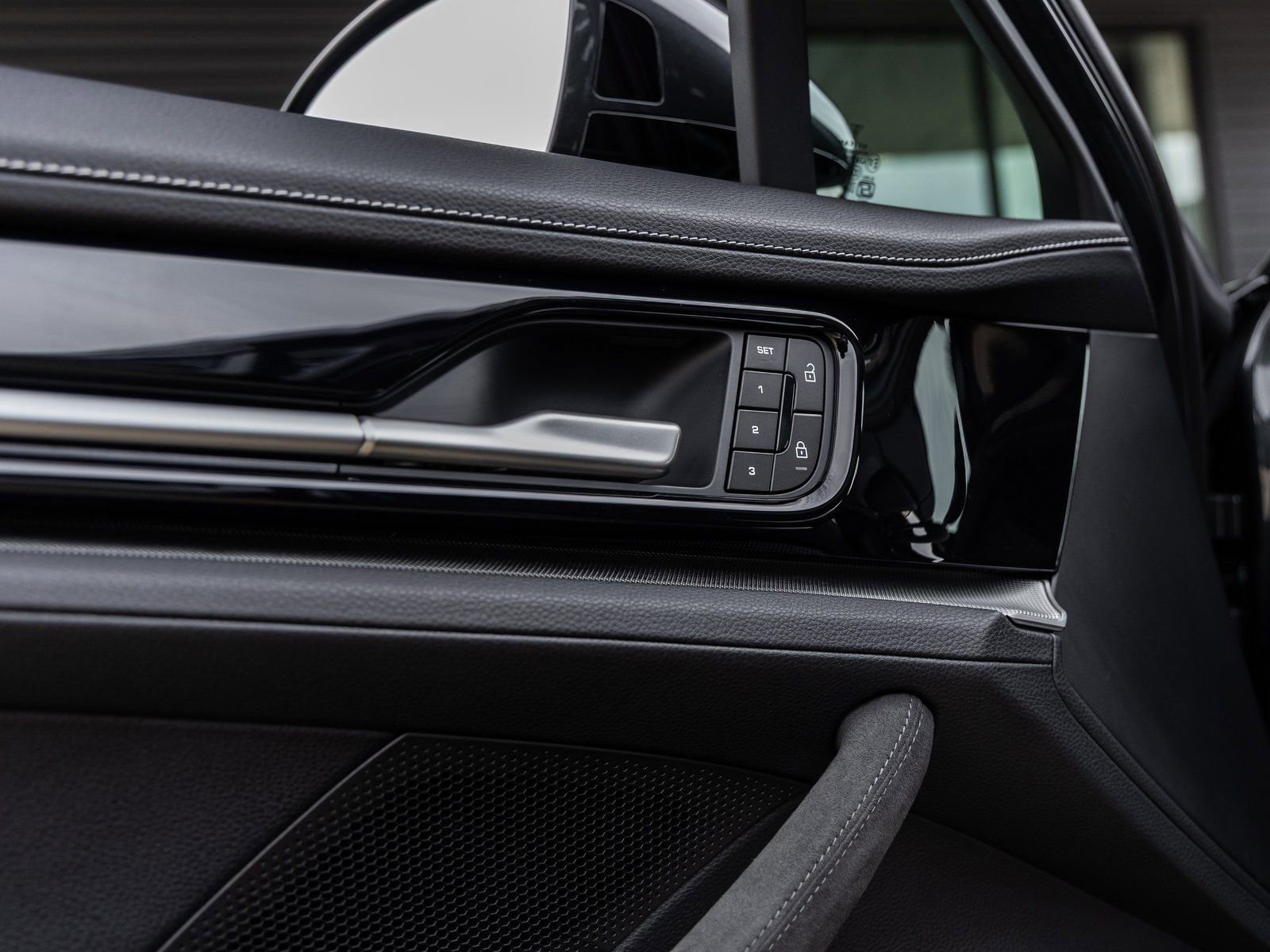 New 2026 Porsche Panamera 4 AWD/4WD image 21