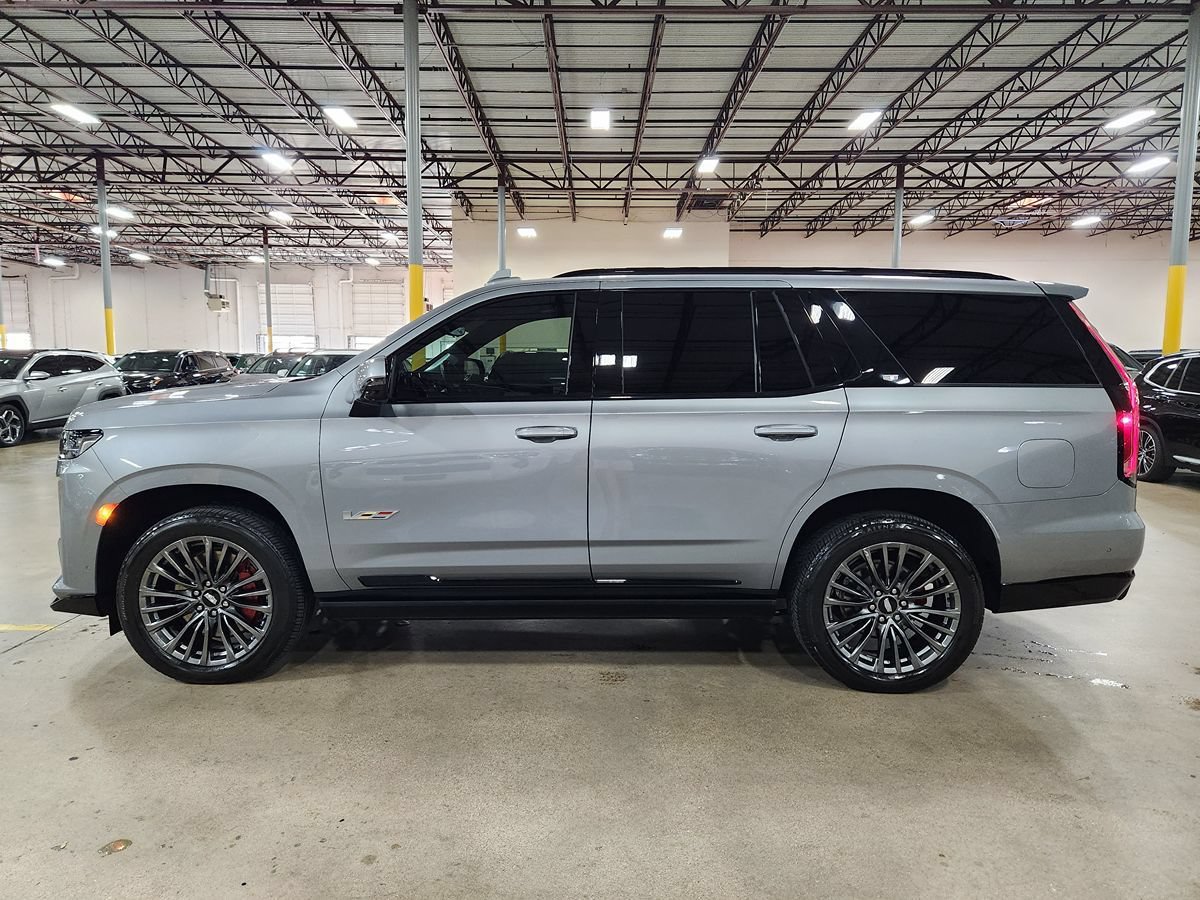 Used 2023 Cadillac Escalade V AWD/4WD image 7