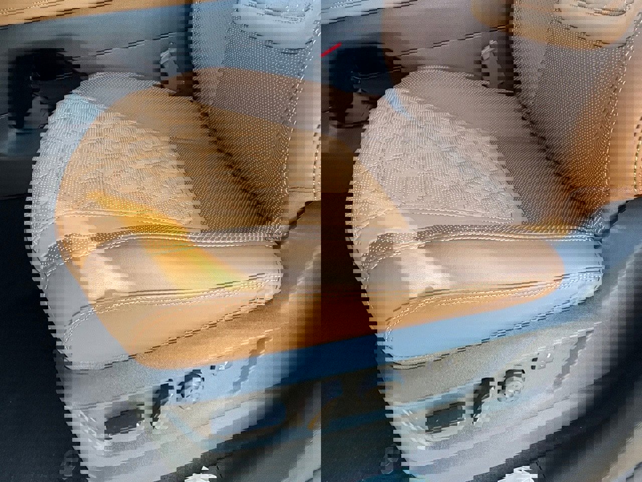 New 2026 Nissan Armada Platinum Reserve image 20