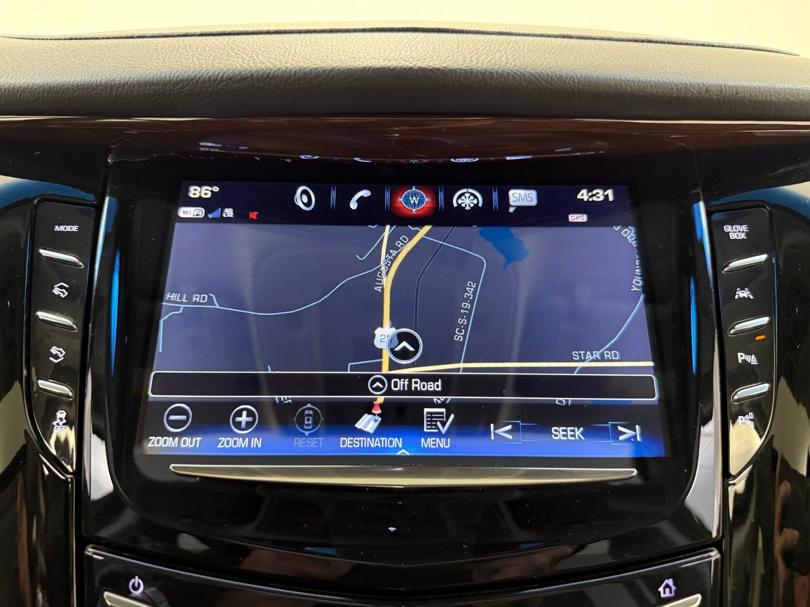 Used 2019 Cadillac Escalade ESV Luxury AWD/4WD image 21