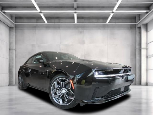 New 2024 Dodge Charger R/T w/ Plus Group