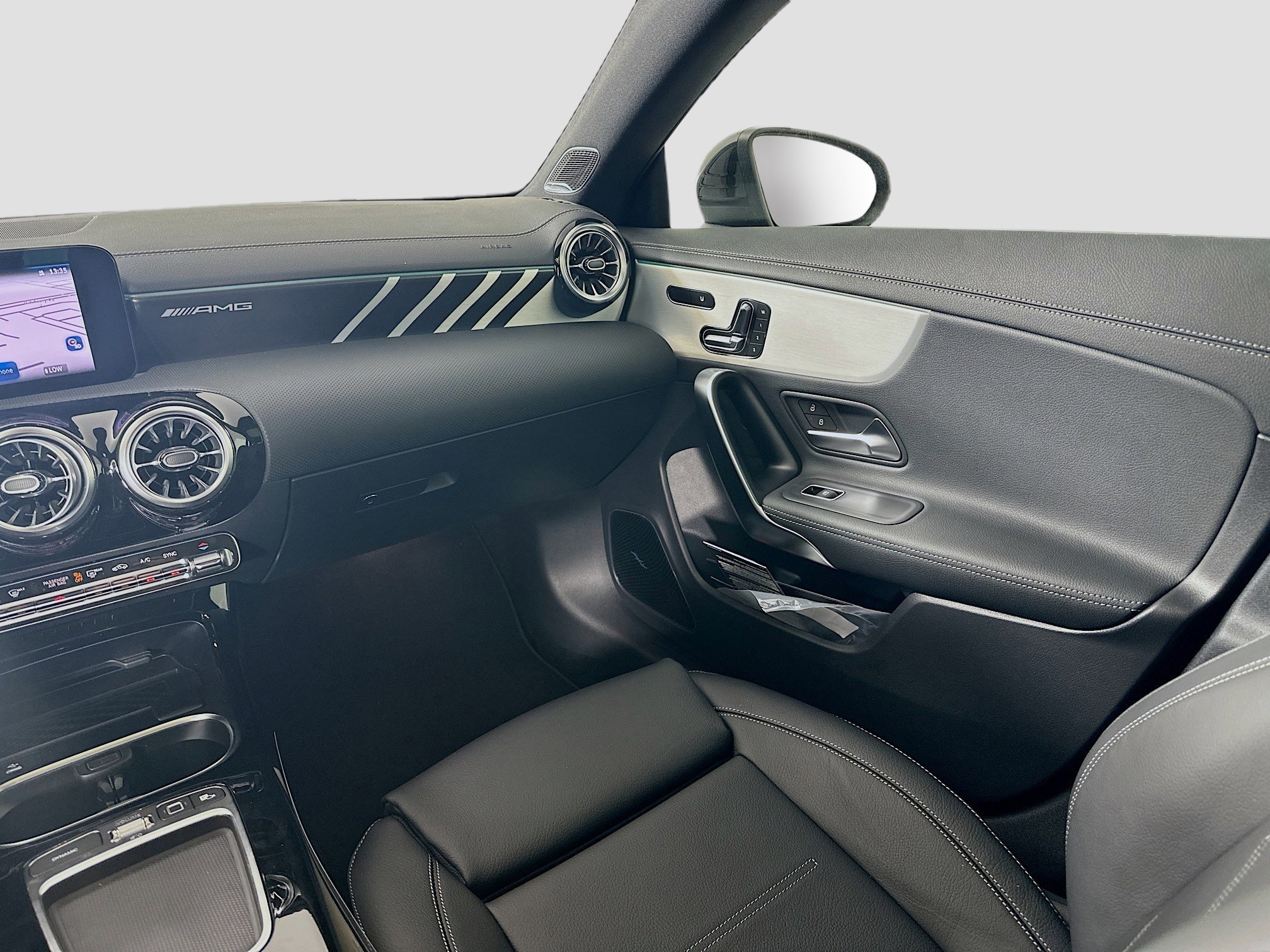 Certified 2026 Mercedes-Benz CLA 35 AMG 4MATIC image 30